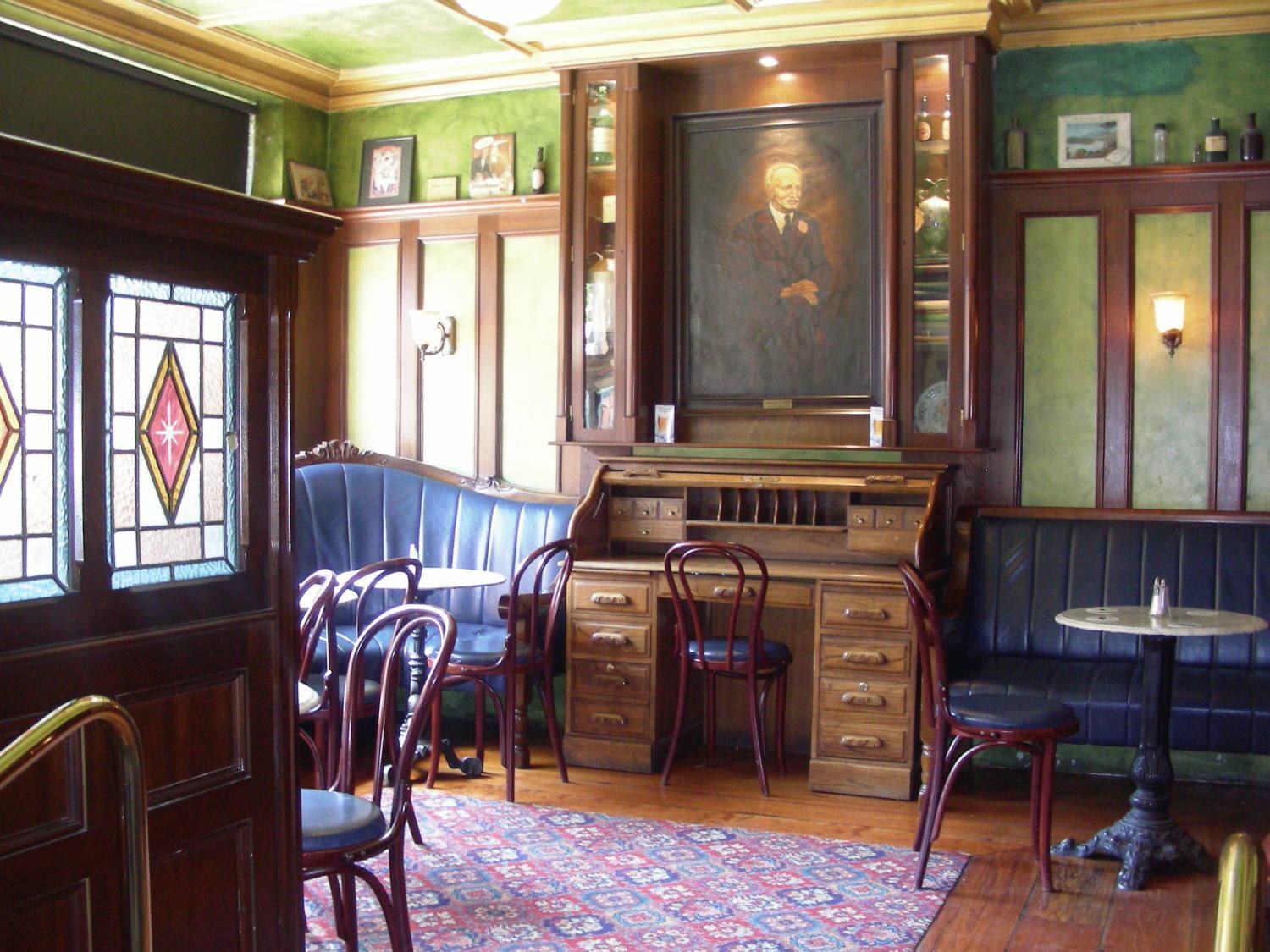 O'Neills Victorian Pub & Townhouse — Foto’s 1